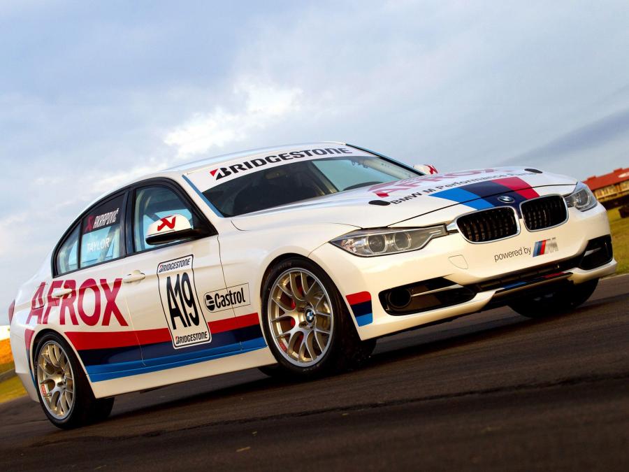  BMW 3-Series Race Car 2012 года  (фото 15 из 18)